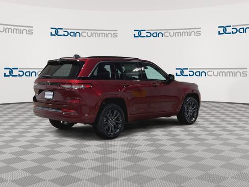 New 2026 Jeep Grand Cherokee Limited AWD/4WD image 8