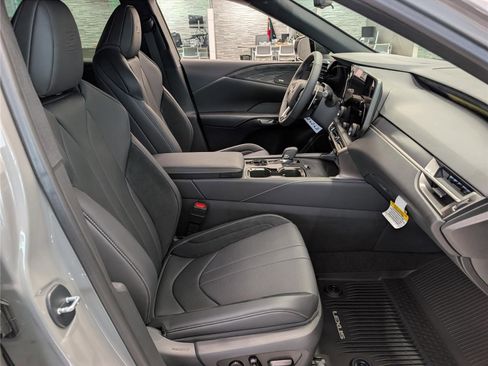 New 2026 Lexus RX 500h F Sport AWD/4WD image 8