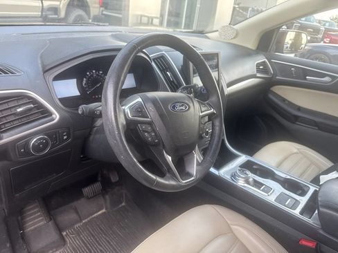 Used 2024 Ford Edge SEL w/ Convenience Package AWD/4WD image 9