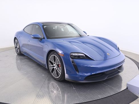 Certified 2023 Porsche Taycan 4S AWD/4WD image 9