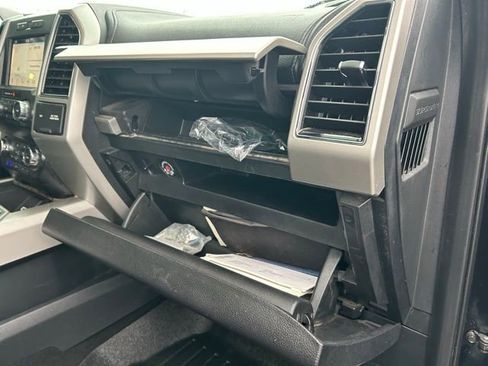 Used 2019 Ford F250 Lariat w/ Lariat Ultimate Package image 33