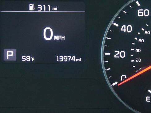 Certified 2023 Kia Seltos S image 29