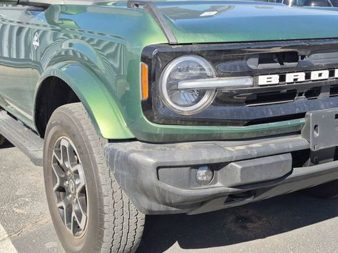 Used 2023 Ford Bronco Outer Banks AWD/4WD image 4