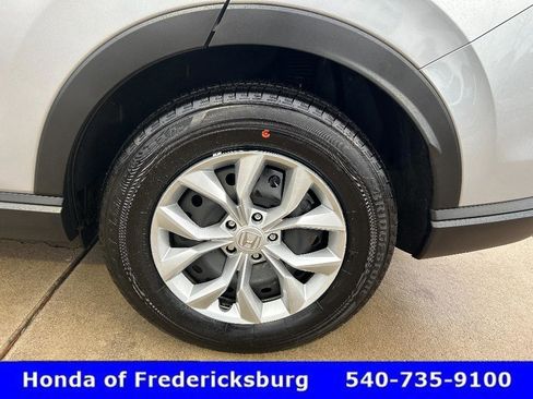 Certified 2025 Honda CR-V LX image 13