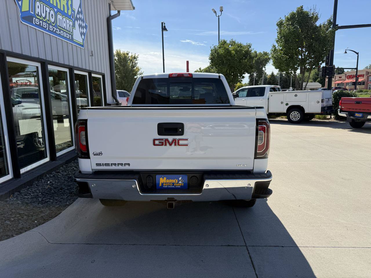 Used 2018 GMC Sierra 1500 SLT AWD/4WD image 5