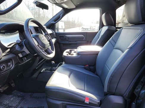 New 2024 RAM 2500 Tradesman w/ Chrome Appearance Group image 11