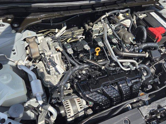 Used 2024 Nissan Altima 2.5 SV FWD image 19
