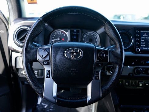 Used 2023 Toyota Tacoma Limited image 20