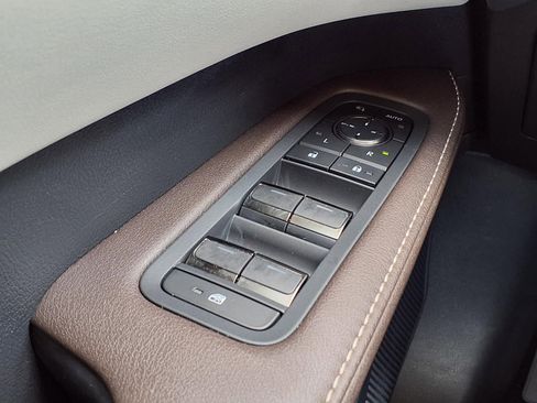Used 2024 Lexus RX 350 Premium w/ Accessory Package (Z1) FWD image 24