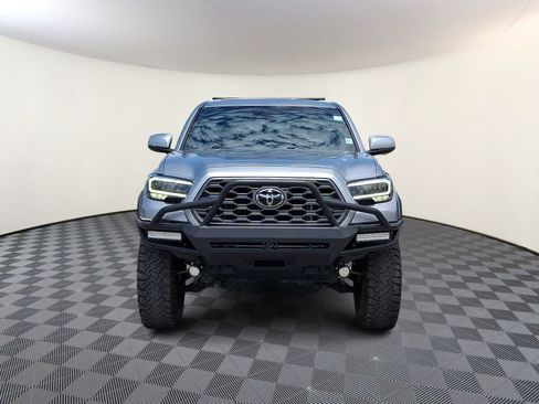 Used 2023 Toyota Tacoma TRD Off-Road w/ TRD Premium Off Road Package AWD/4WD image 3