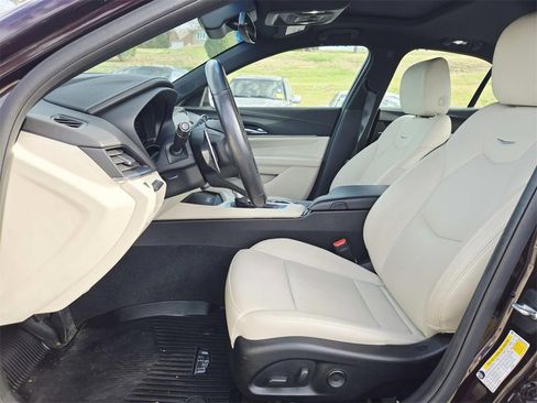 Used 2021 Cadillac CT4 Premium Luxury image 12