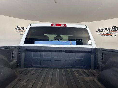Used 2024 RAM 2500 Big Horn w/ Off Road Package AWD/4WD image 21