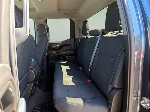 Used 2019 Chevrolet Silverado 1500 LT w/ Remote Start Package AWD/4WD image 12