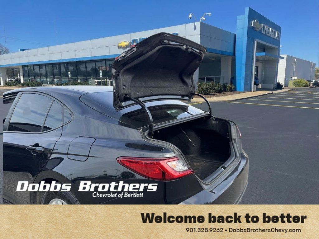 Used 2025 Toyota Camry LE FWD image 19
