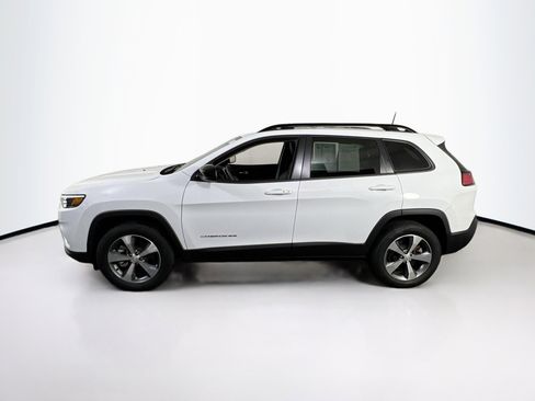 Used 2022 Jeep Cherokee Limited image 8