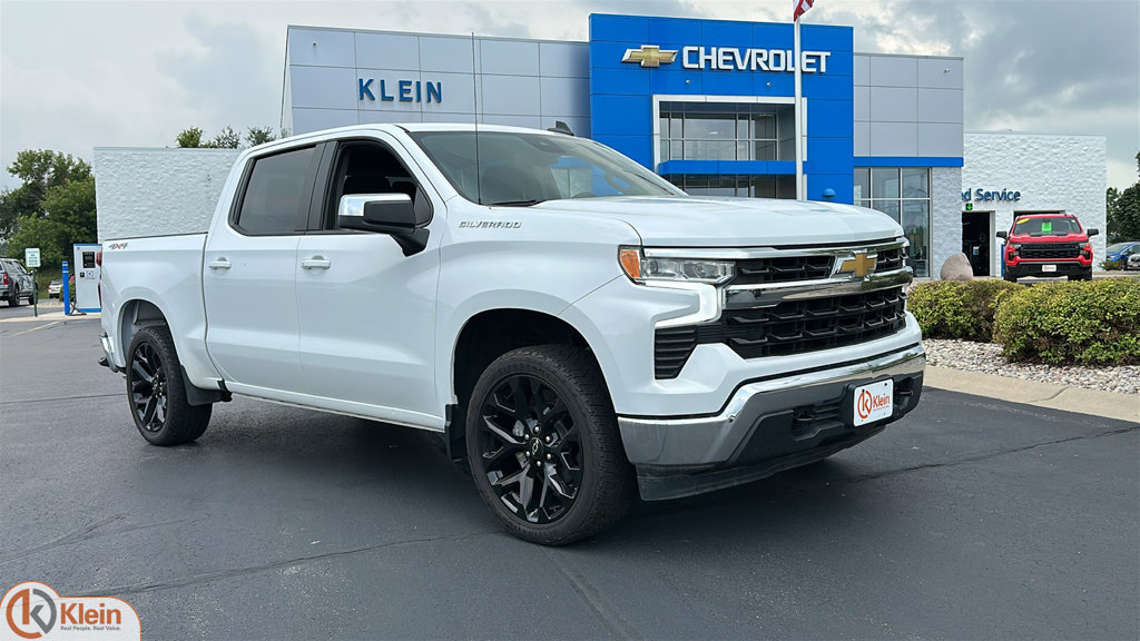Used 2025 Chevrolet Silverado 1500 LT w/ Work Truck Package AWD/4WD image 1