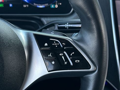 Certified 2023 Mercedes-Benz EQE 350+ SUV w/ Exclusive Trim Package image 31