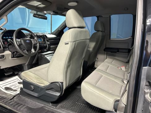 Used 2018 Ford F250 XL w/ Power Equipment Group AWD/4WD image 32