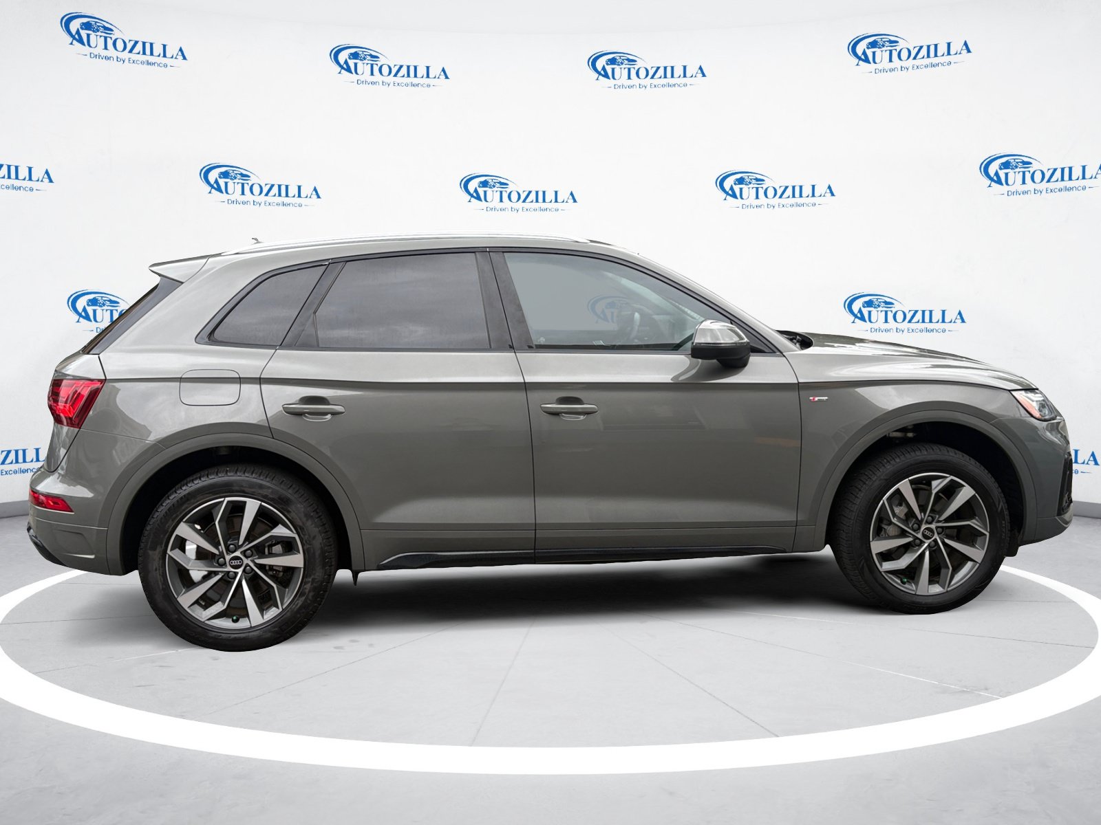 Used 2023 Audi Q5 2.0T Premium Plus AWD/4WD image 6
