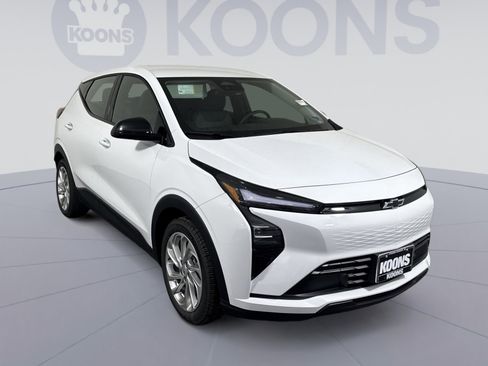 New 2027 Chevrolet Bolt LT w/ Comfort Package image 10