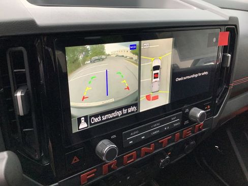 New 2026 Nissan Frontier PRO-4X w/ Pro Premium Package AWD/4WD image 10