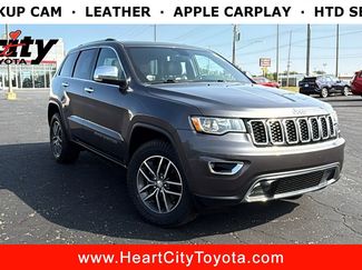 Used 2018 Jeep Grand Cherokee Limited image 1