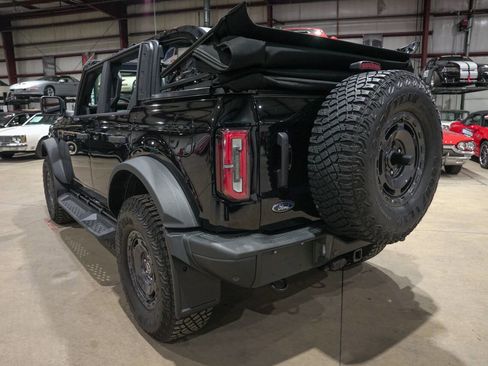 Used 2024 Ford Bronco Badlands image 6