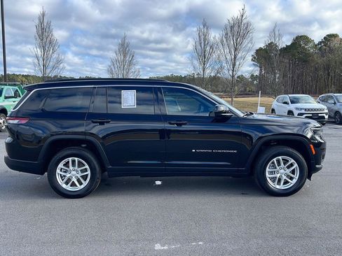 Certified 2025 Jeep Grand Cherokee L Laredo w/ Luxury Tech Group I image 8