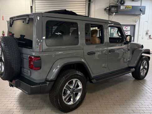 Used 2021 Jeep Wrangler Unlimited Sahara image 10