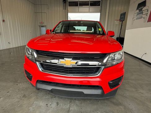 Used 2018 Chevrolet Colorado W/T w/ WT Convenience Package RWD image 15