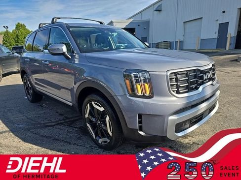 Used 2024 Kia Telluride S AWD/4WD image 1