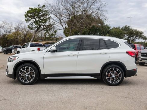 Used 2021 BMW X1 sDrive28i w/ Premium Package image 2