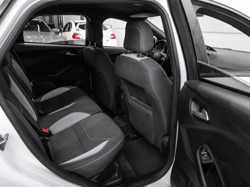 Used 2017 Ford Focus ST FWD image 36