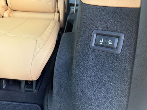 Used 2021 Jeep Grand Cherokee L Summit AWD/4WD image 14