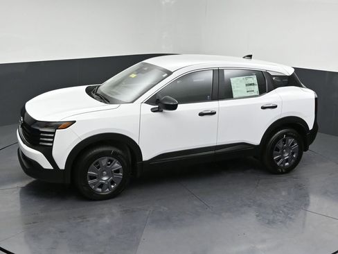 New 2026 Nissan Kicks S image 23