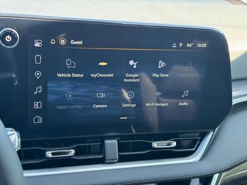 New 2026 Chevrolet Equinox LT w/ Midnight Edition FWD image 17