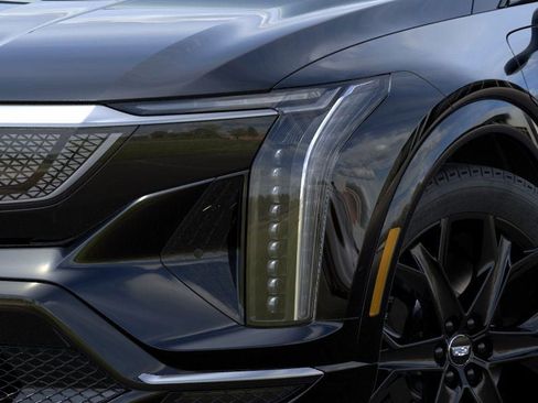 New 2026 Cadillac Optiq V image 10