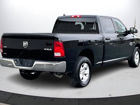 Used 2023 RAM 1500 Classic SLT w/ Trailer & Traction Group image 9