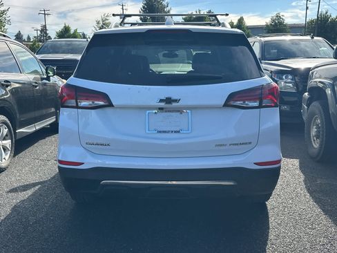 Used 2022 Chevrolet Equinox Premier AWD/4WD image 4