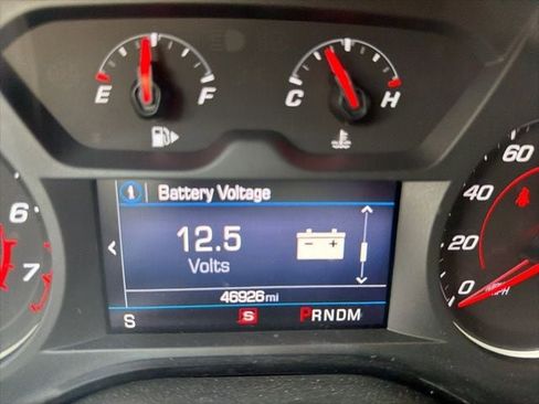 Used 2022 Chevrolet Camaro LT w/ Redline Edition RWD image 15