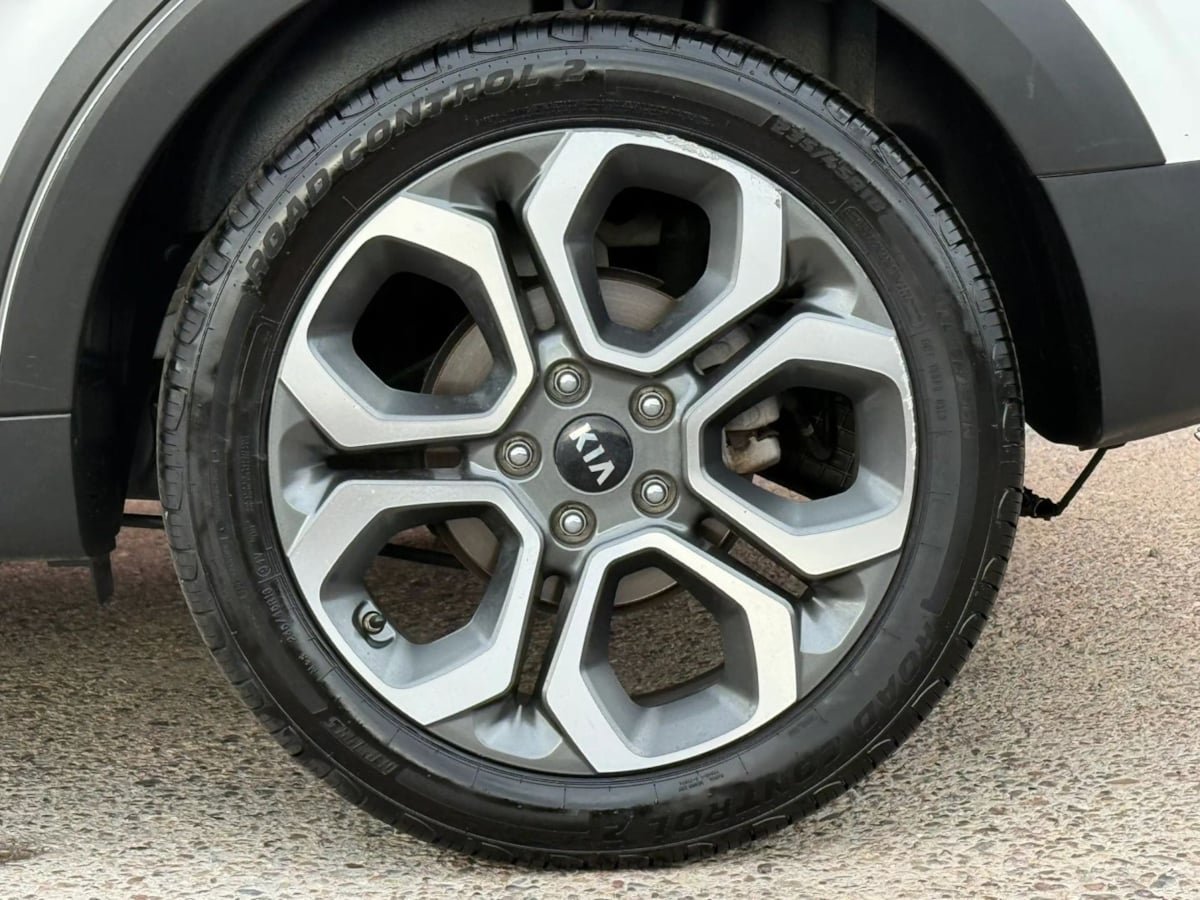 Used 2020 Kia Soul X-Line FWD image 27
