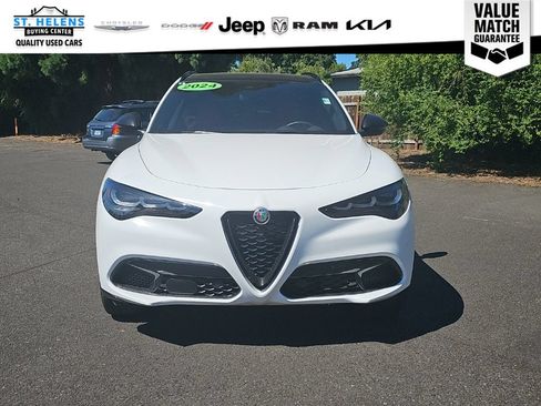 Used 2024 Alfa Romeo Stelvio Veloce AWD/4WD image 9