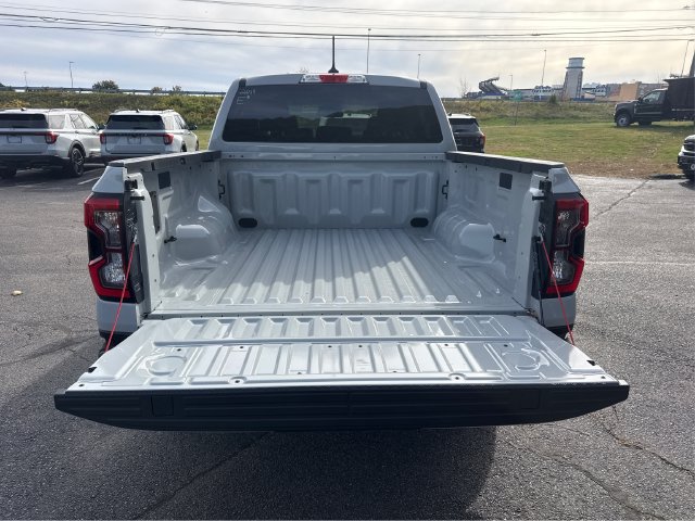 New 2026 Ford Ranger XLT w/ Black Appearance Package AWD/4WD image 14