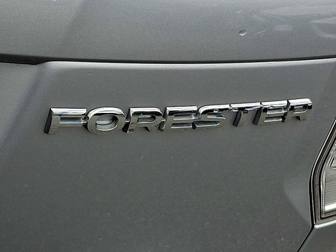 Used 2018 Subaru Forester 2.5i Limited w/ Popular Package #3B image 32