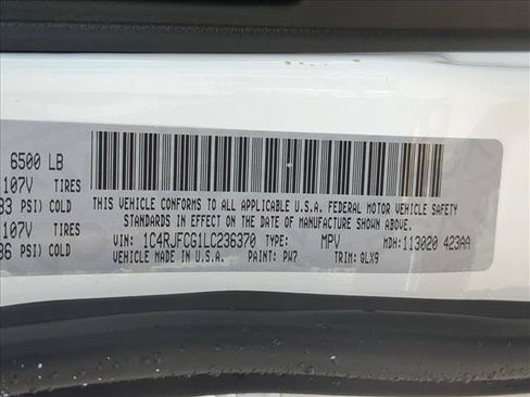 Used 2020 Jeep Grand Cherokee High Altitude AWD/4WD image 15