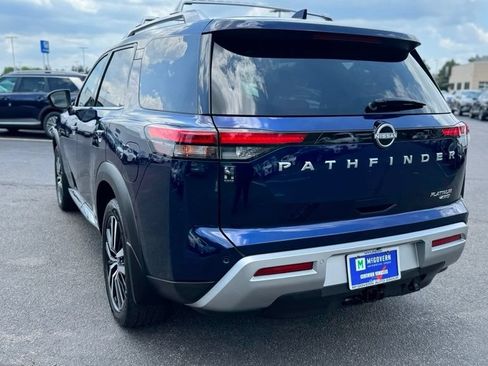 Used 2023 Nissan Pathfinder Platinum AWD/4WD image 7