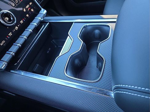 Used 2026 GMC Sierra EV Elevation image 25