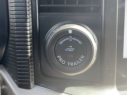 Certified 2024 Ford F150 Platinum w/ Equipment Group 703A Plus AWD/4WD image 29