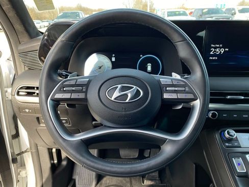 Used 2025 Hyundai Palisade Calligraphy image 13