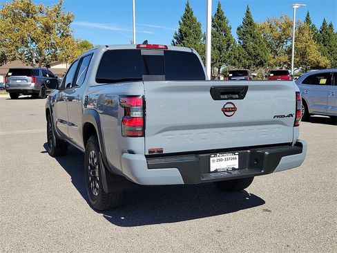Used 2024 Nissan Frontier PRO-4X w/ Off-Road Protection Package image 8